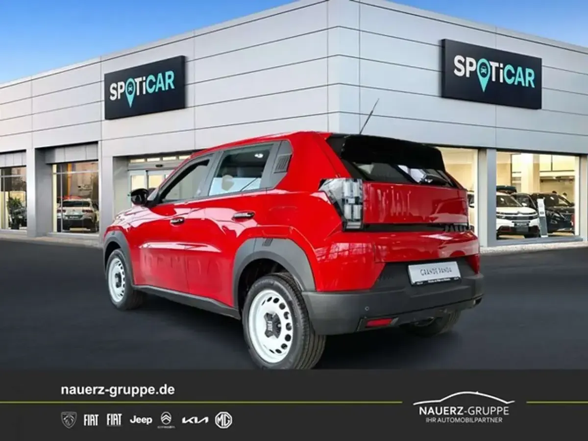 Neu Fiat Grande Panda Red 83 kW (113 PS) 2025 Passione rot Kleinwagen