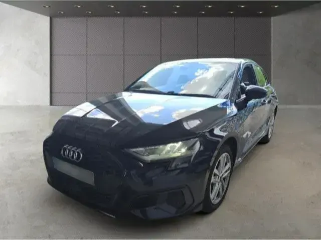 Second-hand Audi A3 204 CP (150 kW) 2022 Negru Berlinǎ
