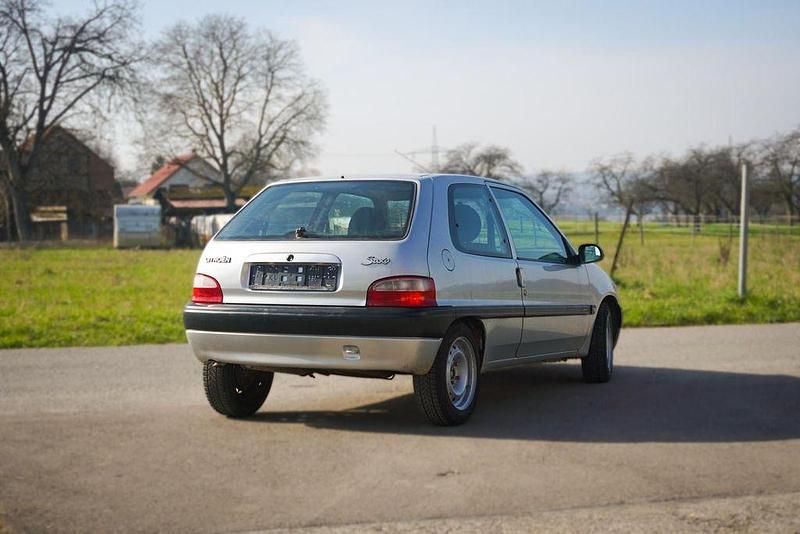 Gebraucht Citroën Saxo 60 PS (44 kW) 2001 Silber Kleinwagen