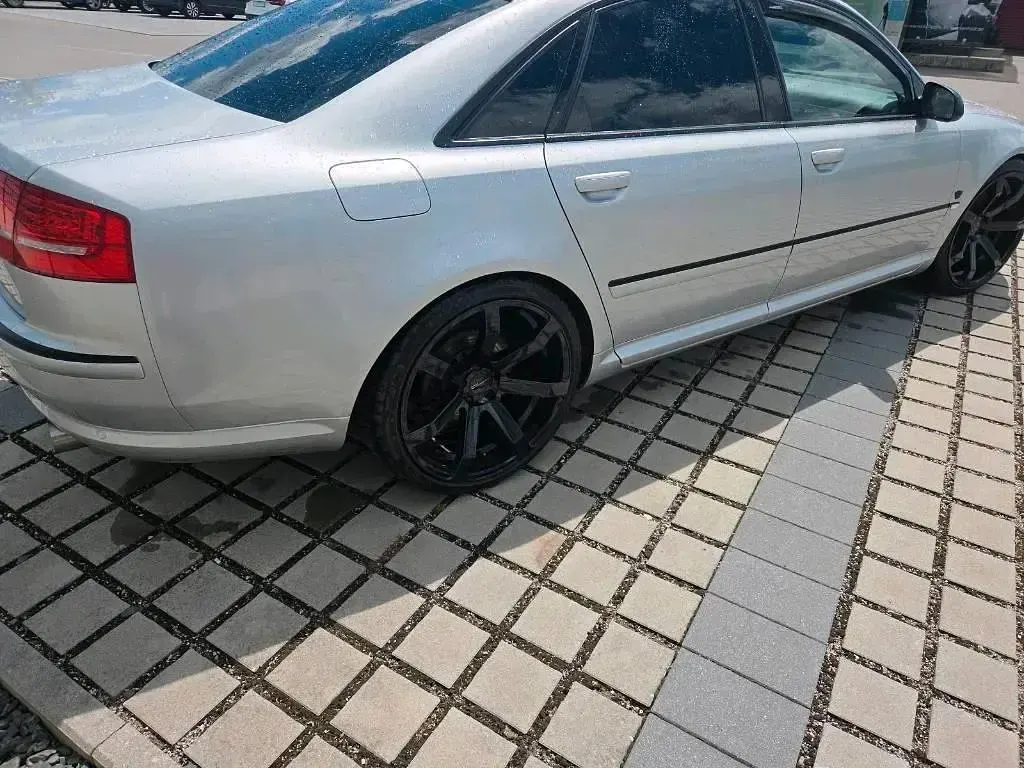 Gebraucht Audi A8 350 PS (257 kW) 2006 Silber Limousine