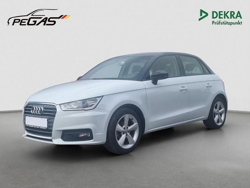 Gebraucht Audi A1 Sportback Design 95 PS (69 kW) 2017 Weiß Kleinwagen