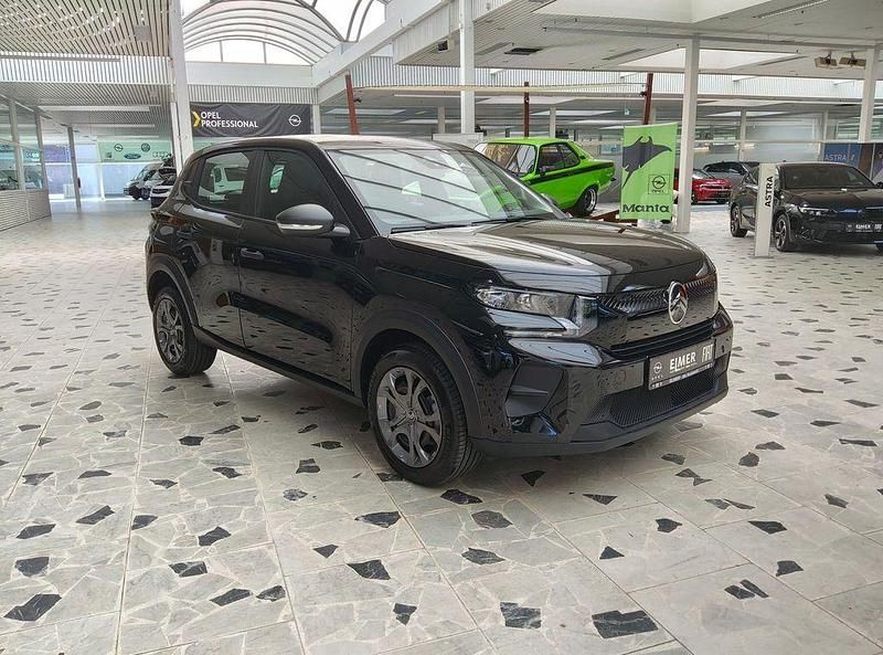 Neu Citroën C3 101 PS (74 kW) 2025 Schwarz SUV