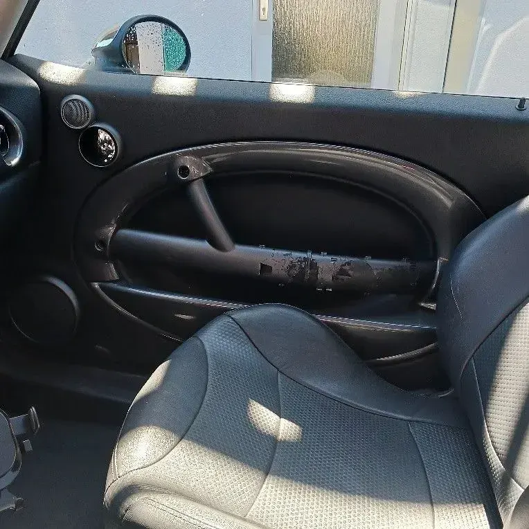 Used Mini Cooper 116 HP (85 kW) 2006 Black Hatchback