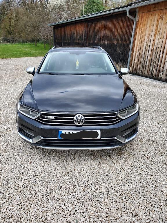 Używany VW Passat 150 KM (110 kW) 2015 Czarny Sedan/Limuzyna