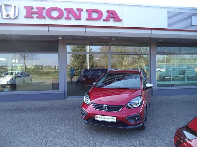 Gebraucht Honda Jazz Executive 109 PS (80 kW) 2022 Premium crystal red Kleinwagen