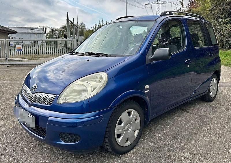Blau Gebraucht 2003 Toyota Yaris Verso Van / Kleinbus | 1.900 € (Guter Preis) - Bild 1/4