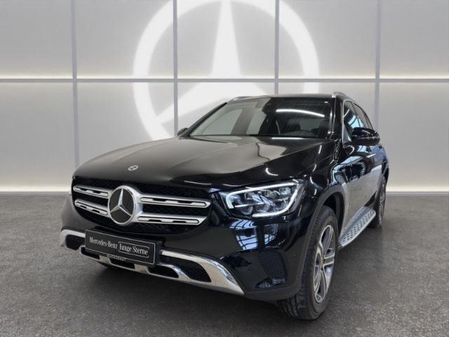 Schwarz Gebraucht 2021 Mercedes GLC200 SUV | 38.930 € (Guter Preis) - Bild 1/4