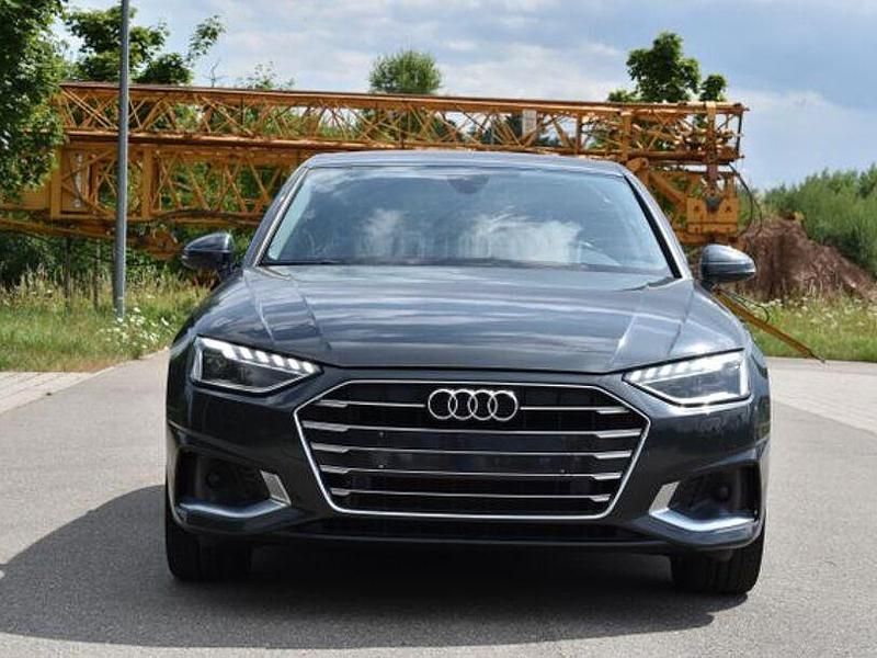 Gebraucht Audi A4 Advanced 204 PS (150 kW) 2022 Manhattangrau metallic Limousine