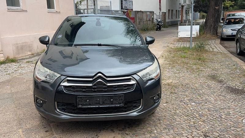 Gebraucht Citroën DS4 So Chic 163 PS (119 kW) 2012 Grau Kleinwagen