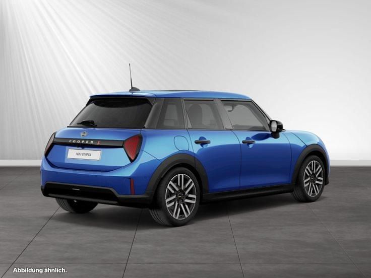 Second-hand Mini Cooper S 204 CP (150 kW) 2025 Albastru Hatchback