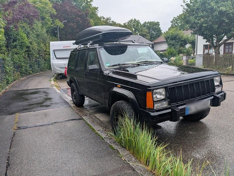Schwarz Gebraucht 1991 Jeep Cherokee SUV | 5.500 € - Bild 1/4