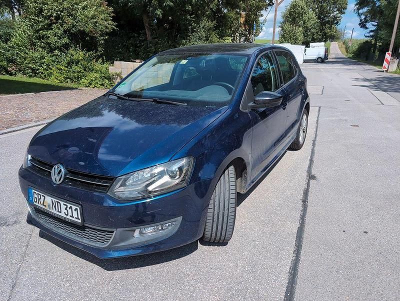 Blau Gebraucht 2012 VW Polo Style Limousine | 9.950 € (Fairer Preis) - Bild 1/4