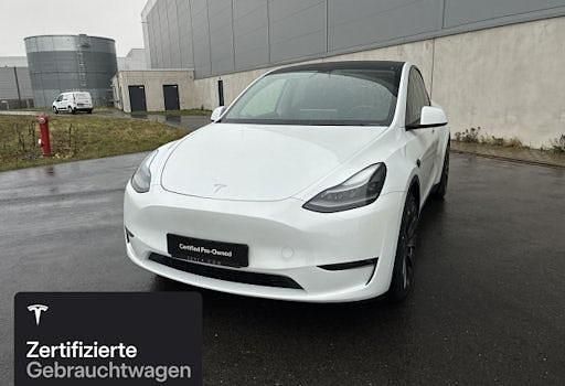 Weiß Gebraucht 2023 Tesla Model Y Performance SUV | 35.800 € (Fairer Preis) - Bild 1/4