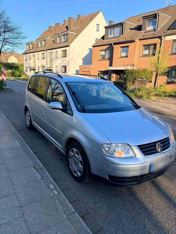 Gebraucht VW Touran 116 PS (85 kW) 2004 Silber Van / Kleinbus