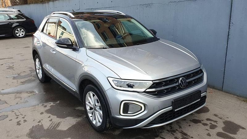 Gebraucht VW T-Roc Style 150 PS (110 kW) 2022 Silber SUV
