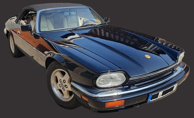 Schwarz Gebraucht 1994 Jaguar XJS Cabrio | 39.900 € - Bild 1/4