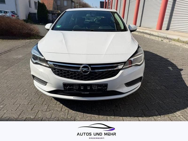 Gebraucht Opel Astra Edition 105 PS (77 kW) 2018 Other Limousine