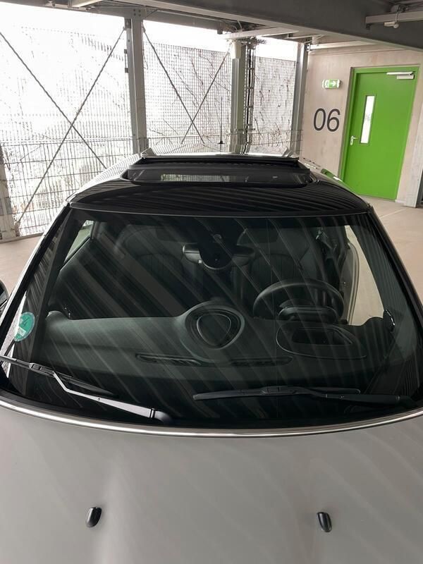 Silber Gebraucht 2022 Mini Cooper SE Essential Kleinwagen | 17.900 € (Guter Preis) - Bild 1/4