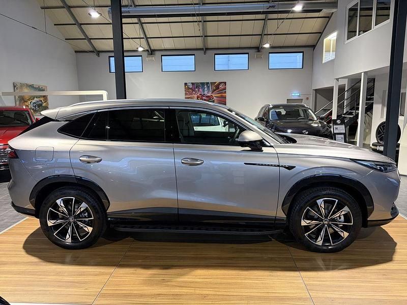 Gebraucht MG HS Luxury 272 PS (200 kW) 2025 Sterling silver SUV
