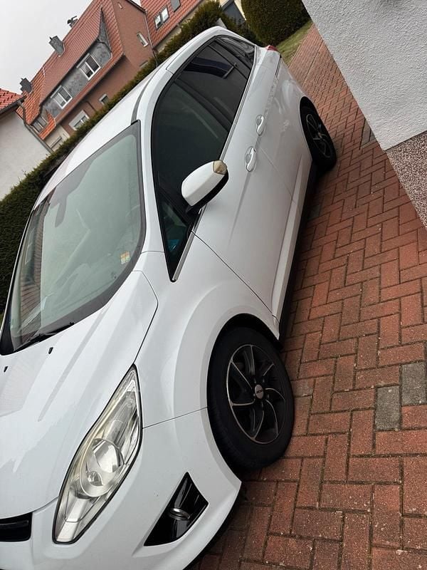 Second-hand Ford C-MAX 150 CP (110 kW) 2011 Alb Monovolum