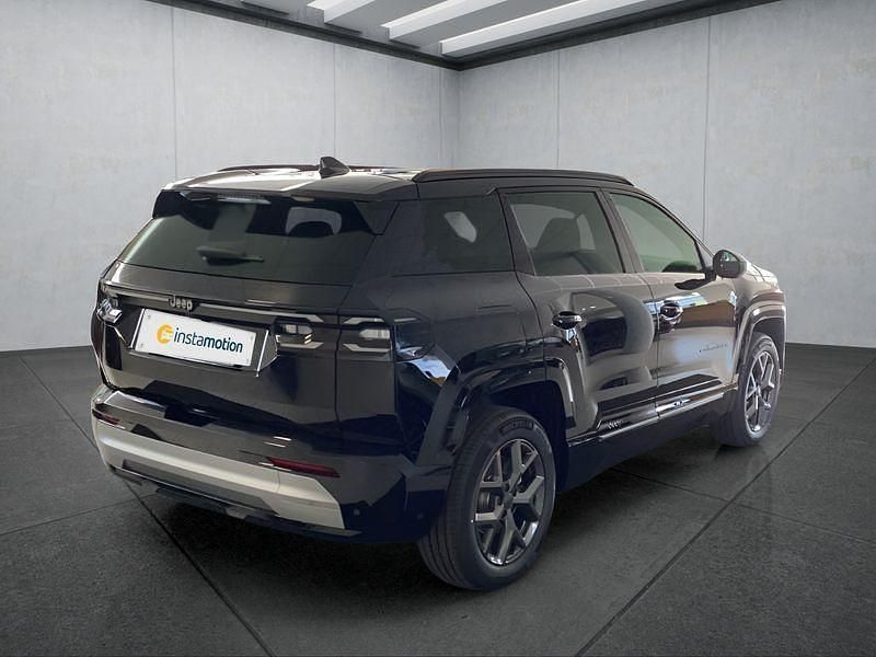 Neu Jeep Compass 145 PS (106 kW) 2026 Schwarz SUV