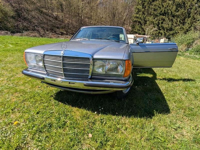 Gebraucht Mercedes 230 110 PS (80 kW) 1977