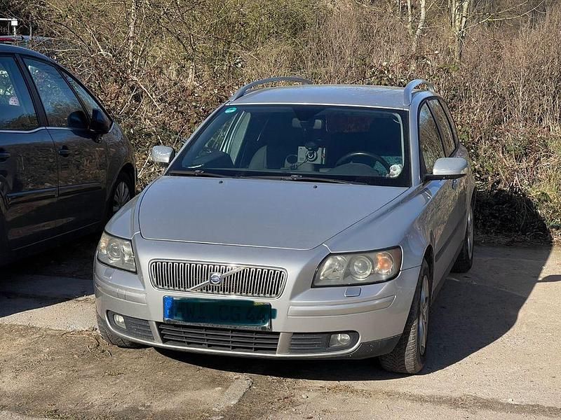 Gebraucht Volvo V50 125 PS (91 kW) 2005 Silber Kombi