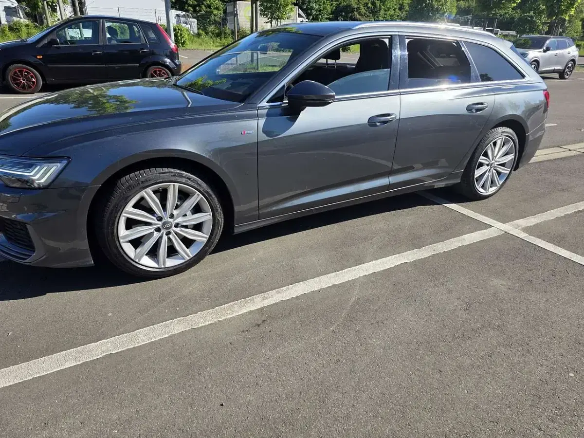 Gebraucht Audi A6 S-Line 231 PS (169 kW) 2020 Grau Kombi