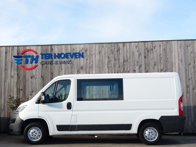 Weiß Gebraucht 2014 Citroën Jumper Van / Kleinbus | 8.950 € (Teuer) - Bild 1/4