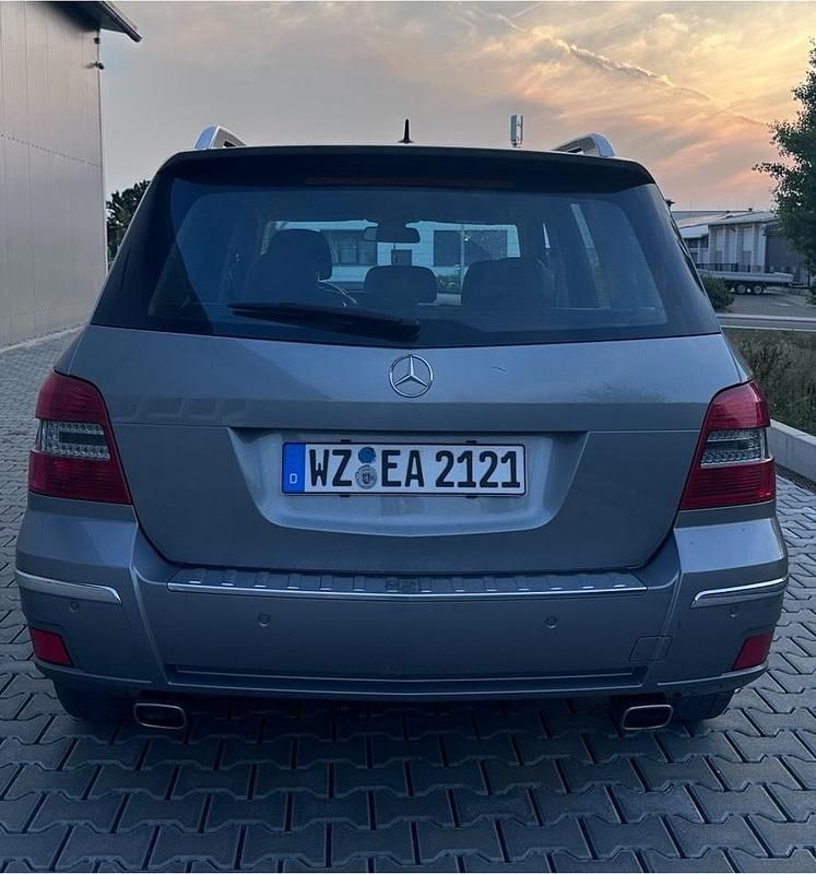 Gebraucht Mercedes GLK220 170 PS (125 kW) 2010 Grau SUV