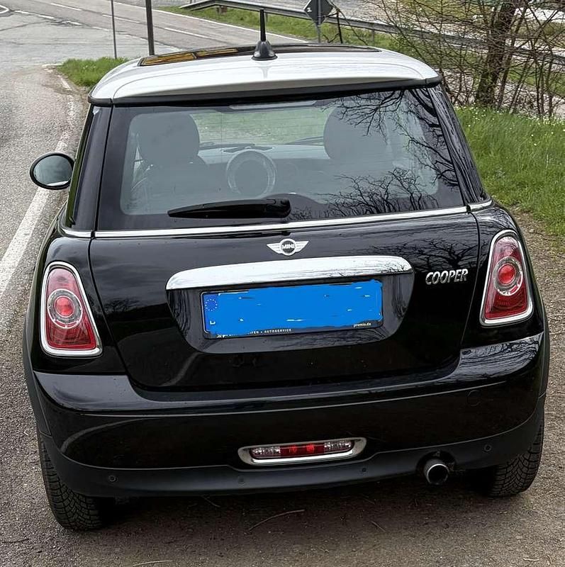 Second-hand Mini Cooper 122 CP (89 kW) 2014 Negru Hatchback