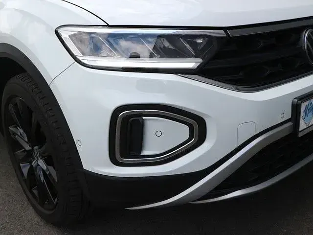 Gebraucht VW T-Roc Move 116 PS (85 kW) 2024 Weiß SUV