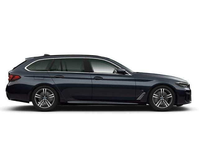 Gebraucht BMW 520 M Sport 190 PS (139 kW) 2023 Schwarz Kombi