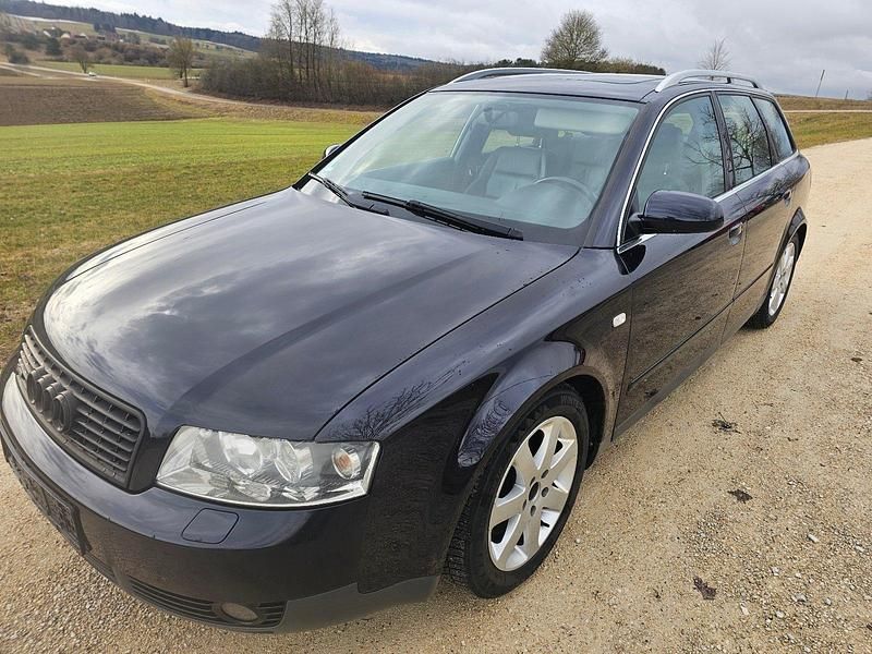 Gebraucht Audi A4 S-Line 220 PS (161 kW) 2003 Blau Kombi