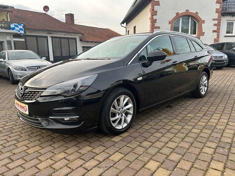Gebraucht Opel Astra Elegance 122 PS (89 kW) 2021 Schwarz Kombi