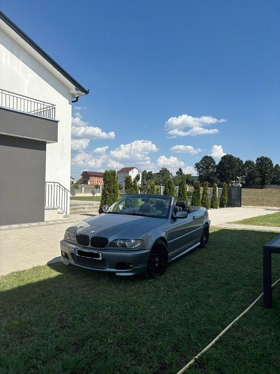 Grau Gebraucht 2005 BMW 318 Cabriolet M Sport Cabrio | 7.900 € (Fairer Preis) - Bild 1/4