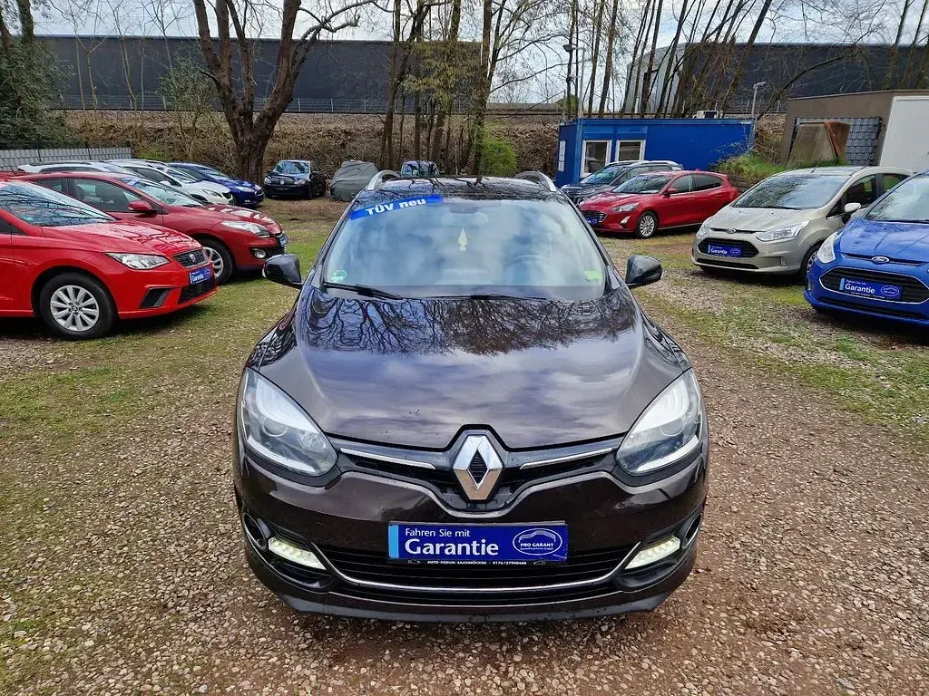 Gebraucht Renault Mégane Bose Edition 132 PS (97 kW) 2014 Grau Limousine