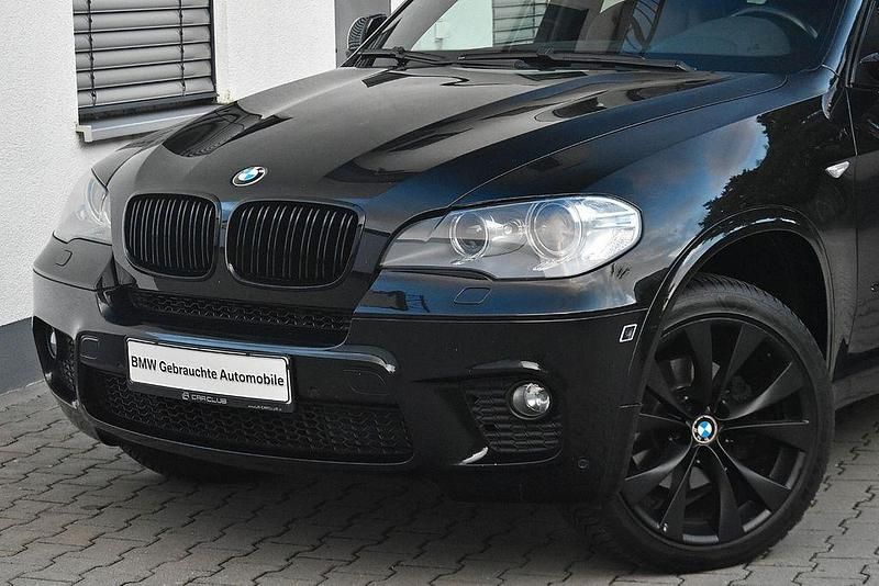Schwarz Gebraucht 2010 BMW X5 Shadowline SUV | 14.991 € (Etwas zu teuer) - Bild 1/4