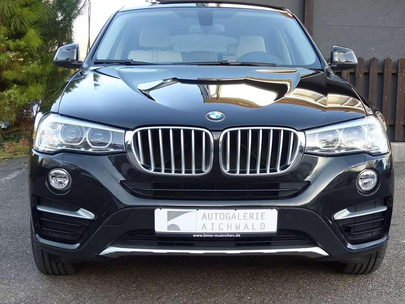 Gebraucht BMW X4 xLine 184 PS (135 kW) 2017 Black sapphire metallic SUV