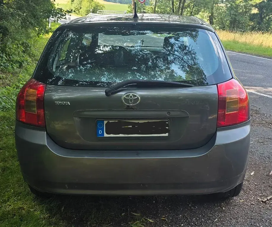 Gebraucht Toyota Corolla 110 PS (80 kW) 2002 Grau Limousine
