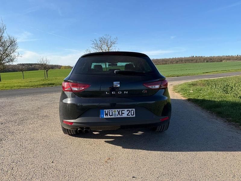 Gebraucht Seat Leon FR 140 PS (102 kW) 2013 Schwarz Limousine