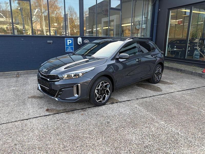 Neu Kia XCeed GT-Line 179 PS (131 kW) 2025 Grau SUV
