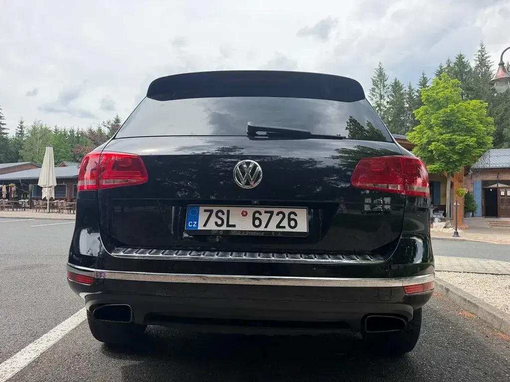 Gebraucht VW Touareg 262 PS (192 kW) 2016 Schwarz SUV