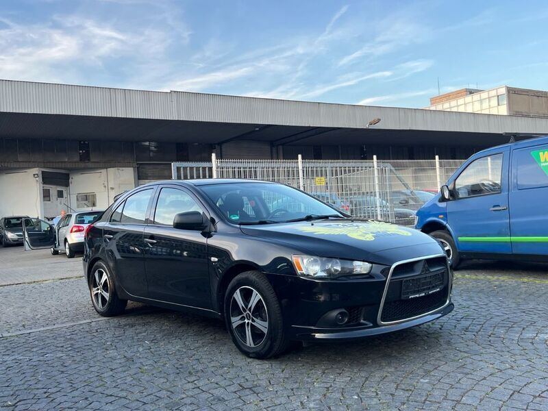 Schwarz Gebraucht 2010 Mitsubishi Lancer Limousine | 1.999 € (Etwas zu teuer) - Bild 1/4