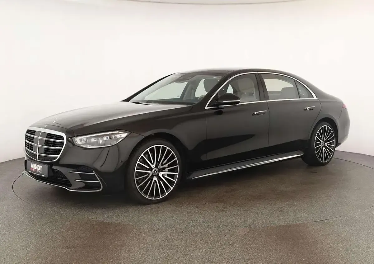 Gebraucht Mercedes S580 AMG 503 PS (369 kW) 2023 Obsidianschwarz Limousine