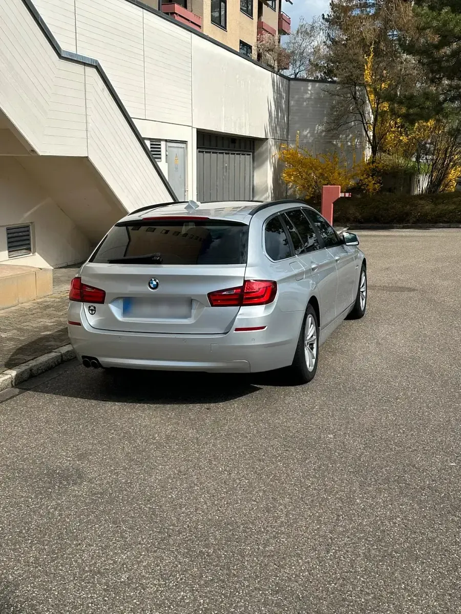 Gebraucht BMW 520 185 PS (136 kW) 2012 Kombi