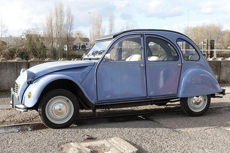 Gebraucht Citroën 2CV 29 PS (21 kW) 1990 Blau Limousine