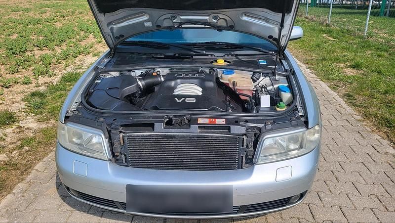Gebraucht Audi A4 165 PS (121 kW) 1999 Silber Limousine