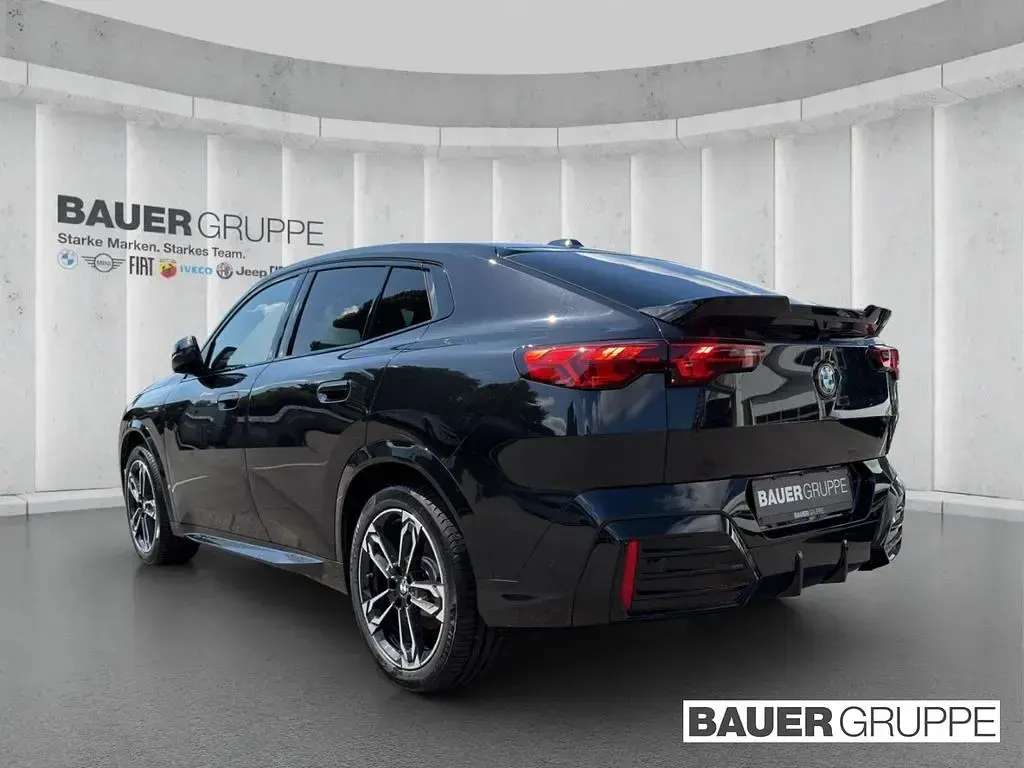 Gebraucht BMW X2 M Sport 150 PS (110 kW) 2024 Schwarz SUV