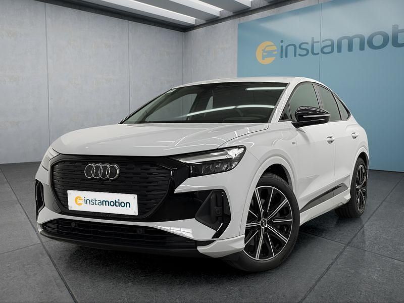 Weiß Gebraucht 2022 Audi Q4 e-tron S-Line SUV | 36.699 € (Teuer) - Bild 1/4